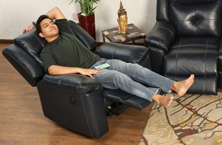 Recliner Sofas Sydney Buyers Should Check for Warranty Terms